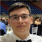 C1, Valenciano nativo, bachillerato con mas de un 7 en la nota de la materia, 3 años dando repaso a niños de primaria y 1 de ESO